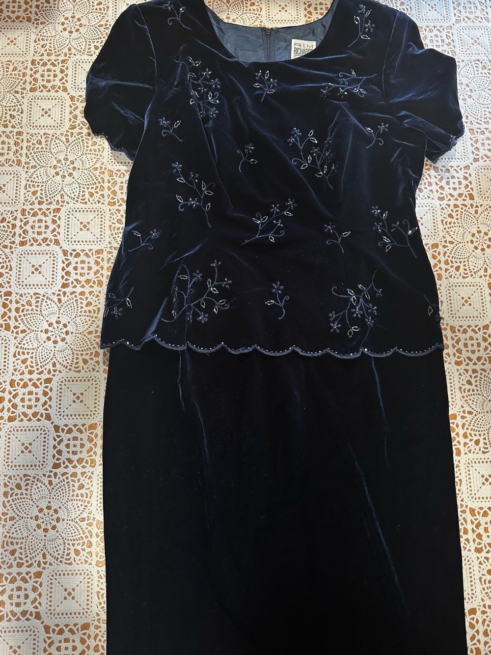 R&M Richards Karen Kwong Vintage 90s Navy Velvet Dress Size 14